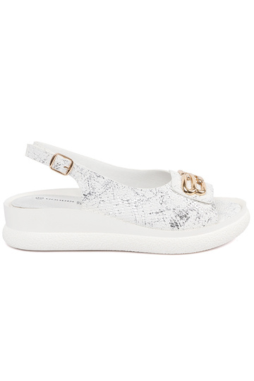 Sandales blanches avec...