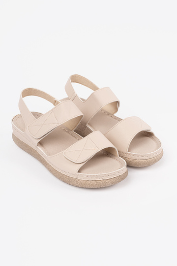 Sandales couleur ivoire... 2