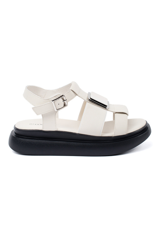 Sandales élégantes en cuir ivoire...