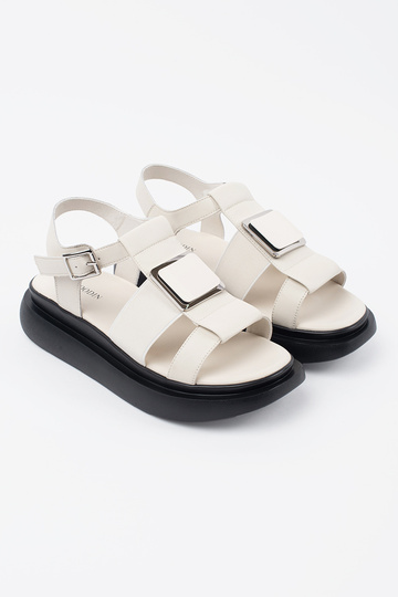 Sandales élégantes en cuir... 2