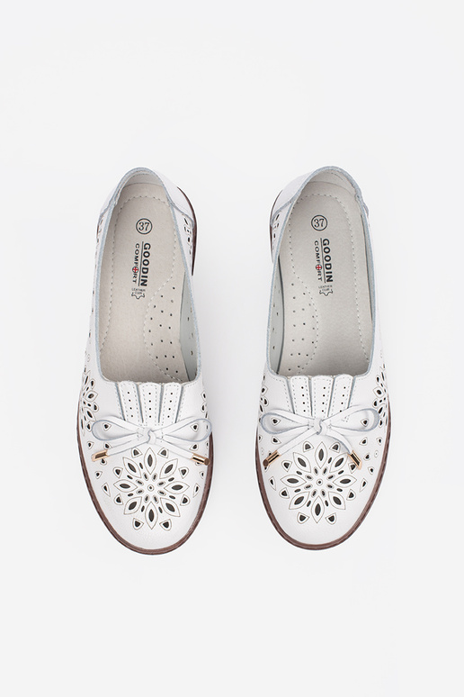 Mocassins ajourés couleur sable