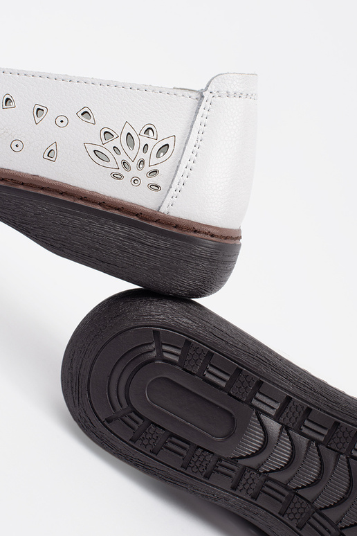 Mocassins ajourés couleur sable