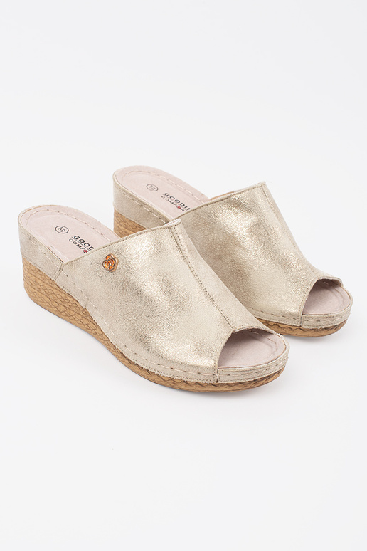 Šlepettes dorées à talon compensé...