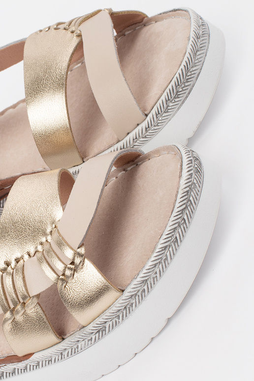 Sandales avec plateforme couleur...