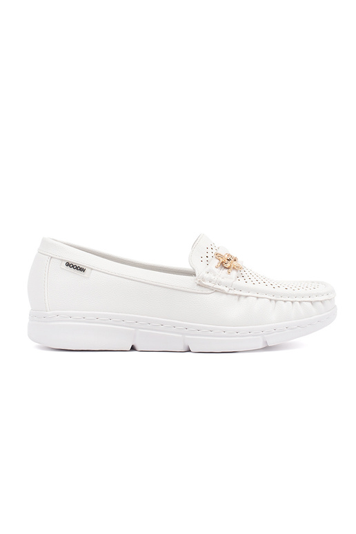 Mocassins ajourés couleur ivoire Mocassins ajourés couleur ivoire