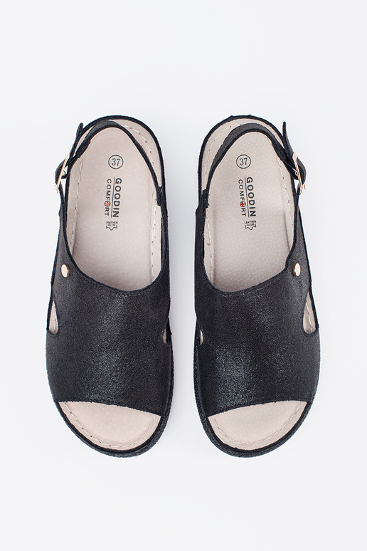 Sandales plates couleur noire avec...