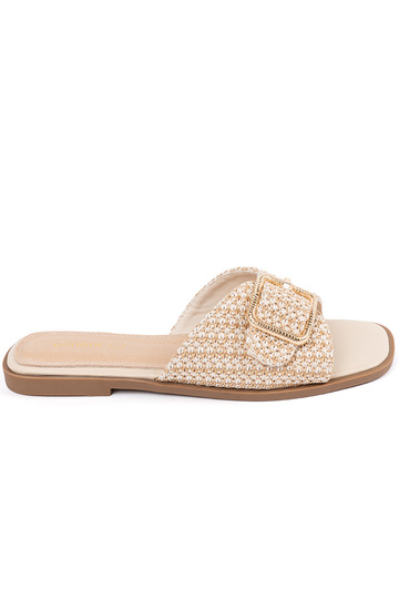 Chaussons couleur sable...