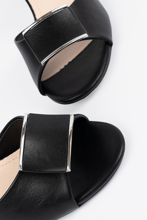 Sandales à talons pour femmes avec... Sandales à talons pour femmes avec...