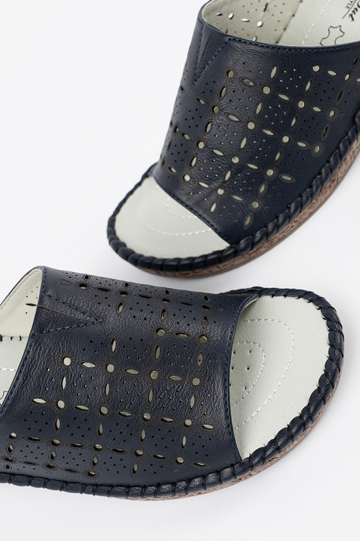 Pantoufles pour femmes sur plateforme...