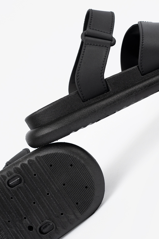 couleur noire Chaussons femmes sur...