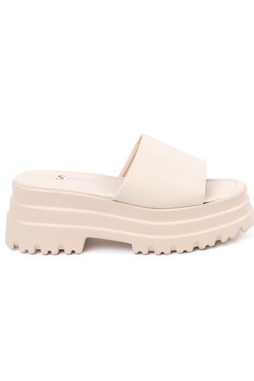 Chaussons avec une...