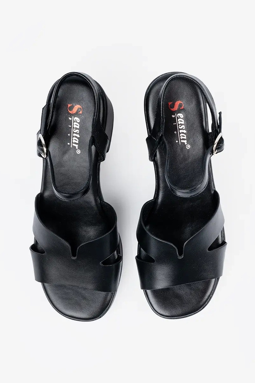 Sandales noires à talon Sandales noires à talon