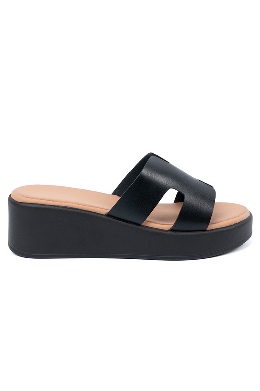 Chaussons noirs femme avec plateforme Chaussons noirs femme avec plateforme