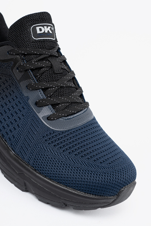 Chaussures de trekking grises et...