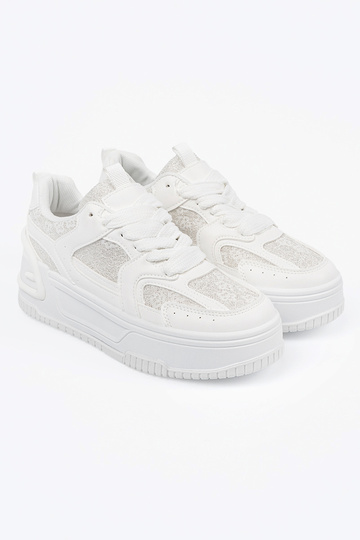 Baskets blanches de style... 2