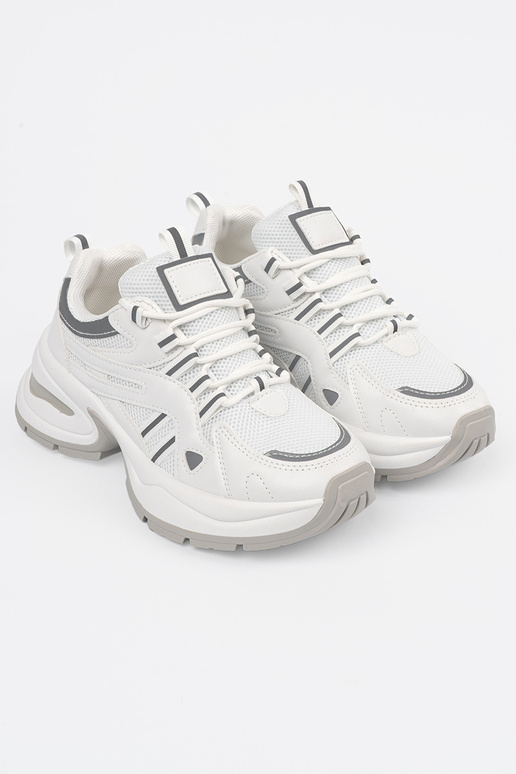 Chaussures pour femmes blanches avec... Chaussures pour femmes blanches avec...