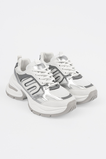 Baskets de style sportif... 2