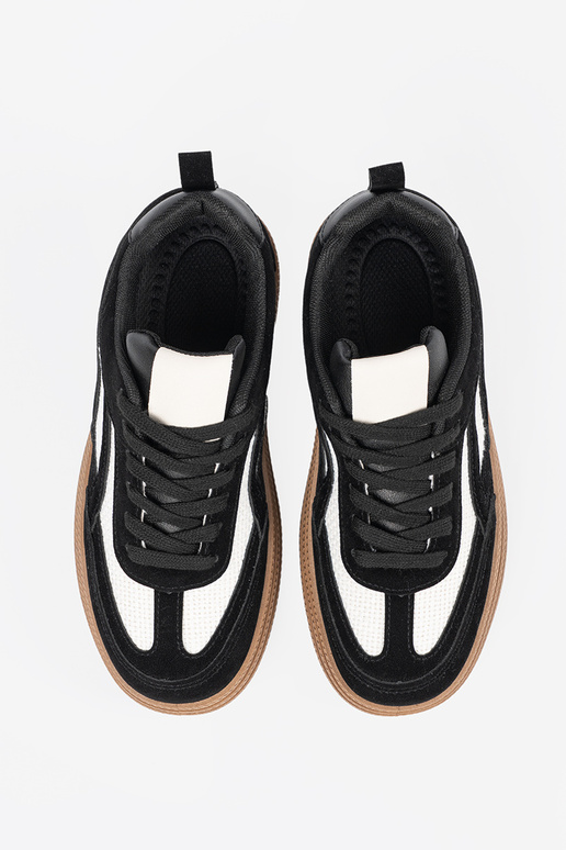 couleur noire Chaussures... couleur noire Chaussures...