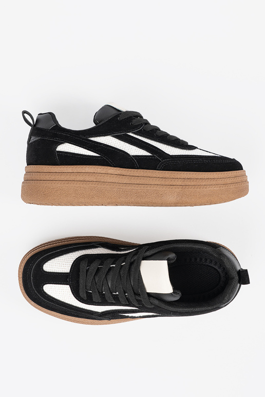 couleur noire Chaussures... couleur noire Chaussures...