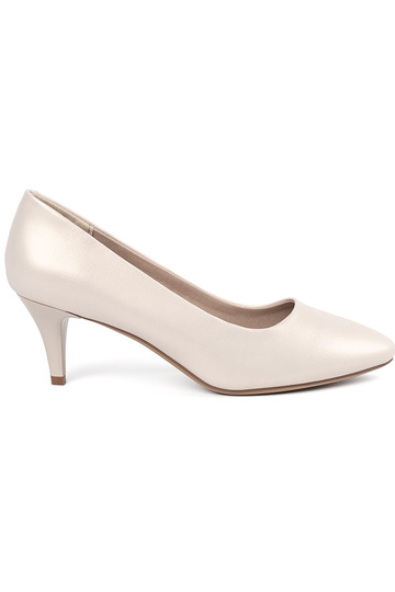 Escarpins couleur ivoire,...