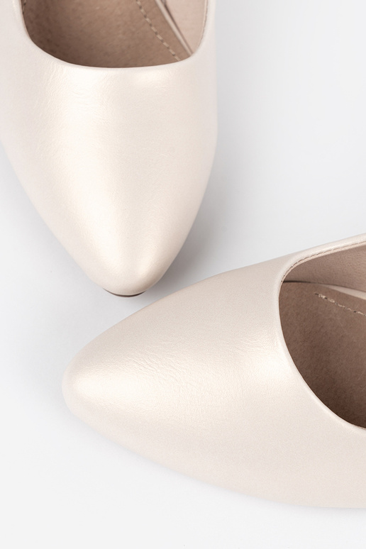 Escarpins couleur ivoire, Sergio Leone