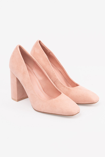 Chaussures à talons hauts... 2