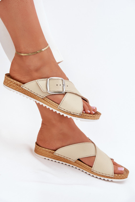 Pantoufles en cuir Féminin avec boucles Inblu VO0004GU beige Pantoufles en cuir Féminin avec boucles Inblu VO0004GU beige