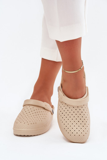 Pantoufles légères Chaussons Sabots Féminin beige Faylina 2