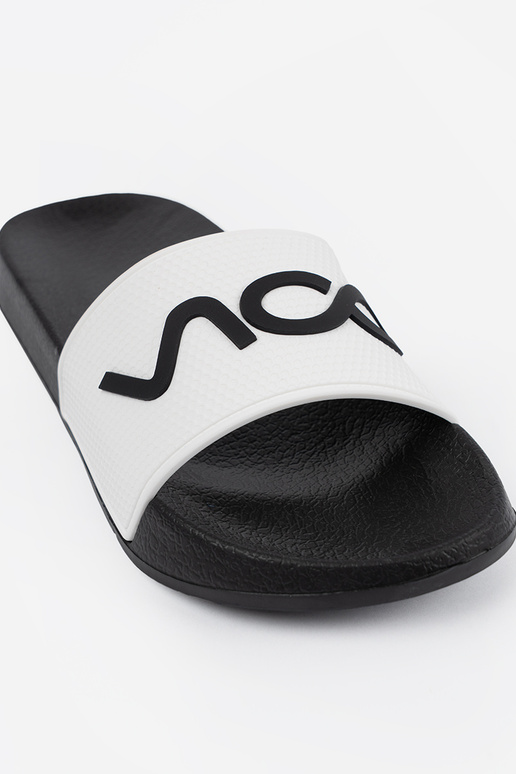 Blanc-couleur noire Chaussons avec une note