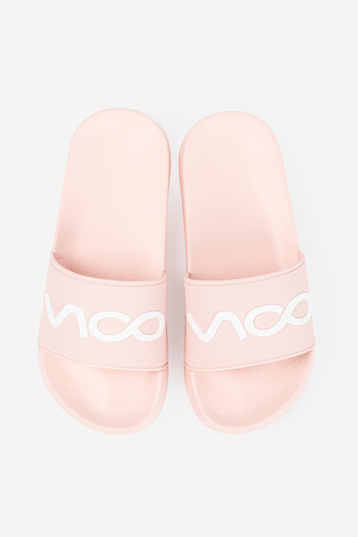 couleur rose Chaussons avec une note