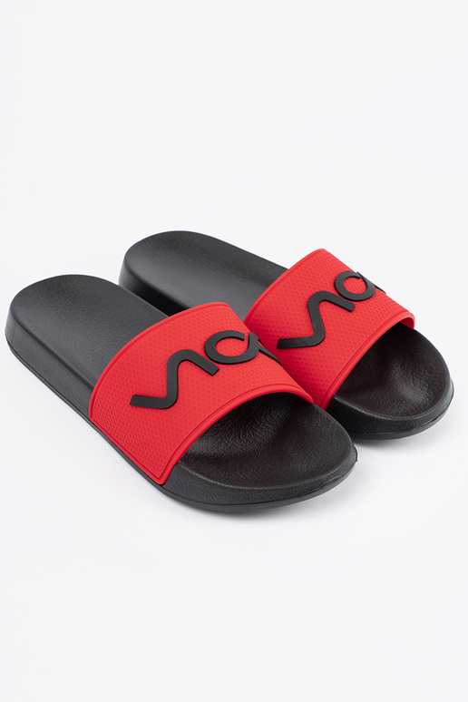 Noir et-Rouge Chaussons avec une note