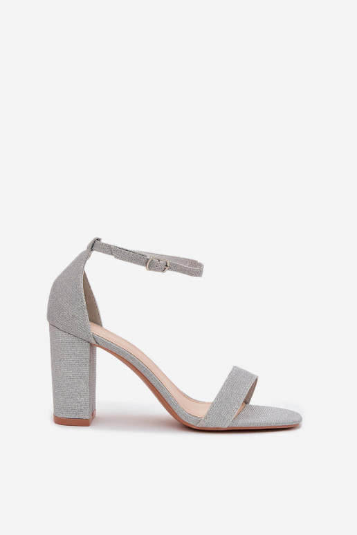 avec éclat Sandales à talons hauts pour femme couleur argent Kavina avec éclat Sandales à talons hauts pour femme couleur argent Kavina