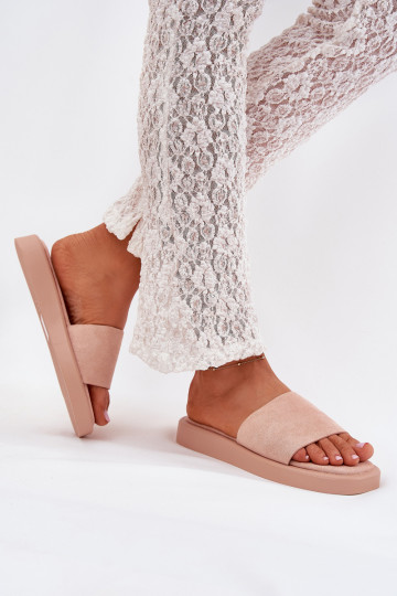 Pantoufles pour femmes avec une plateforme Z en daim écologiqueu couleur rose Jorina 2