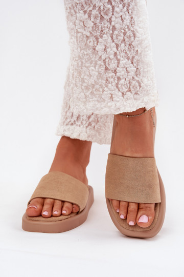 Pantoufles pour femmes avec une plateforme Z en daim écologiqueu beige Jorina 2