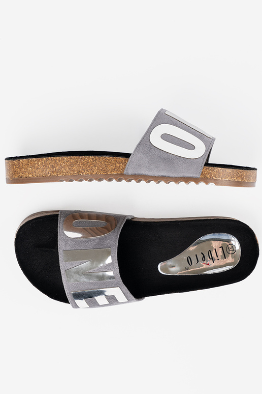 Chaussons z métalliquem naimpressioniem ONE