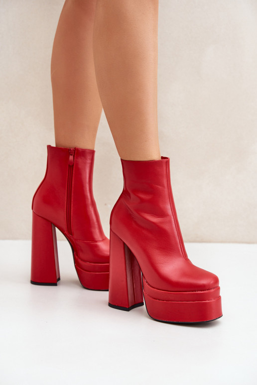 Bottes avec une plateforme I Enregistrer réchauffer couleur rouge Selahra