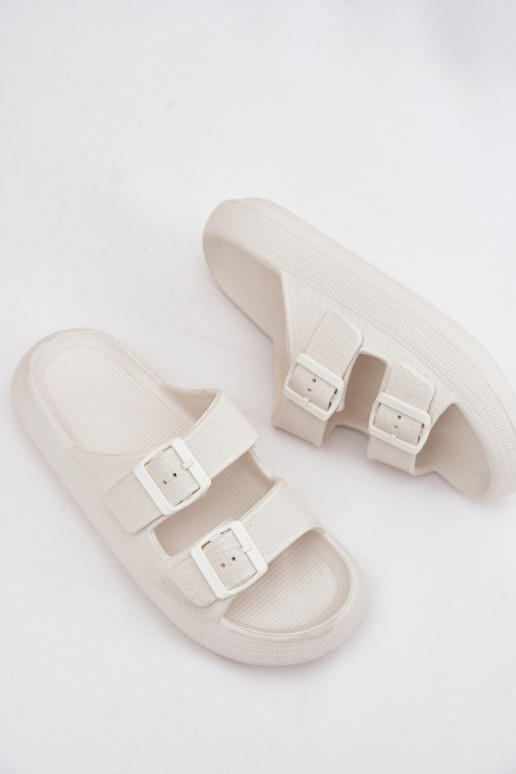 Pantoufles légères Pantoufles pour femmes avec boucles Vinceza 76056 couleur blanche Pantoufles légères Pantoufles pour femmes avec boucles Vinceza 76056 couleur blanche