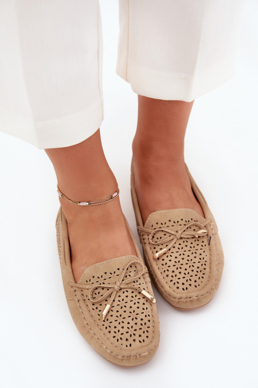mocassins pour femmes avec des éléments ajourés I DANSiązaniem couleur kaki Mirisa mocassins pour femmes avec des éléments ajourés I DANSiązaniem couleur kaki Mirisa