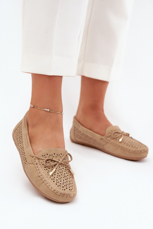 mocassins pour femmes avec des éléments ajourés I DANSiązaniem couleur kaki Mirisa mocassins pour femmes avec des éléments ajourés I DANSiązaniem couleur kaki Mirisa