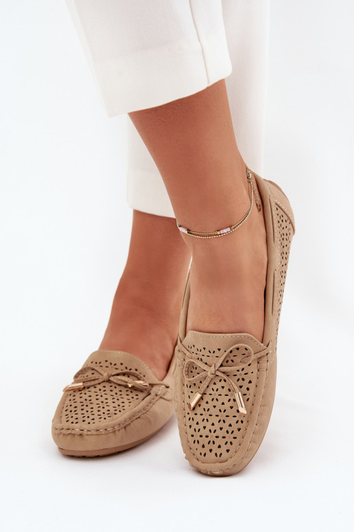 mocassins pour femmes avec des éléments ajourés I DANSiązaniem couleur kaki Mirisa mocassins pour femmes avec des éléments ajourés I DANSiązaniem couleur kaki Mirisa
