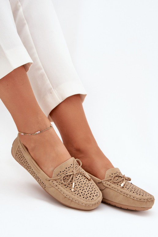 mocassins pour femmes avec des éléments ajourés I DANSiązaniem couleur kaki Mirisa mocassins pour femmes avec des éléments ajourés I DANSiązaniem couleur kaki Mirisa