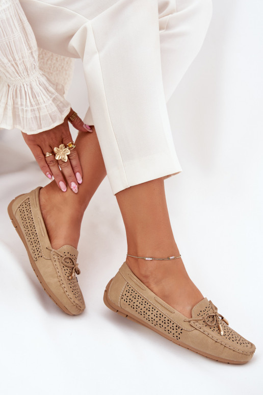 mocassins pour femmes avec des éléments ajourés I DANSiązaniem couleur kaki Mirisa mocassins pour femmes avec des éléments ajourés I DANSiązaniem couleur kaki Mirisa