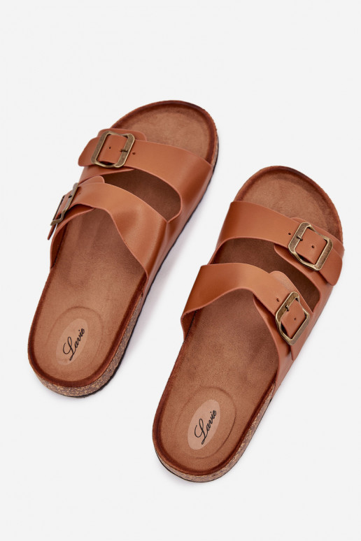 Féminin Chaussons avec une plateforme avec boucles marron Vesina Féminin Chaussons avec une plateforme avec boucles marron Vesina