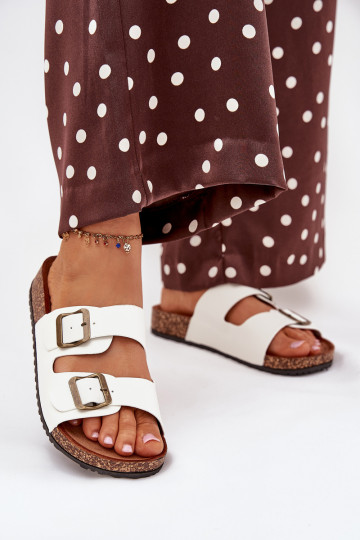 Féminin Chaussons avec une plateforme avec boucles couleur blanche Vesina 2