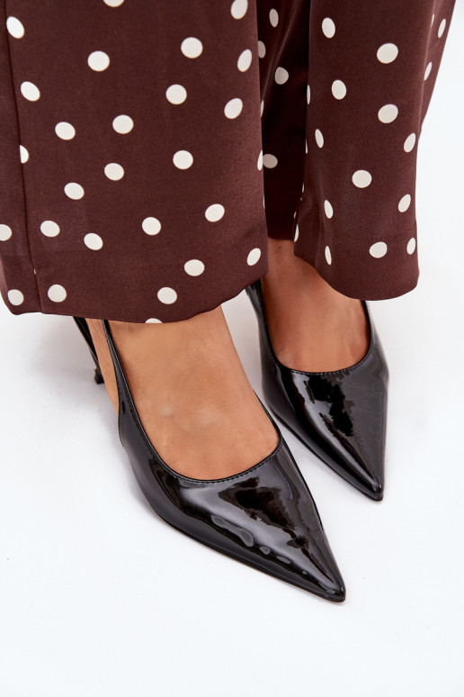 avec effet vernis Chaussures avec des talons fins avec un talon ouvert couleur noire Talira avec effet vernis Chaussures avec des talons fins avec un talon ouvert couleur noire Talira