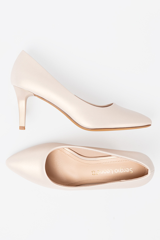 Talons hauts blancs de style élégant avec un talon fin