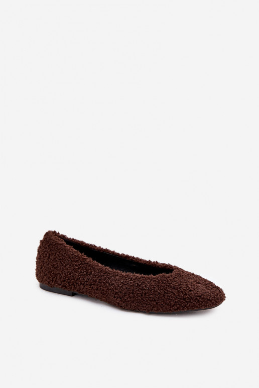 Ballerines Féminin avec un manteau de fourrure Typu Baranek CzekoladoÀe Zimira Ballerines Féminin avec un manteau de fourrure Typu Baranek CzekoladoÀe Zimira