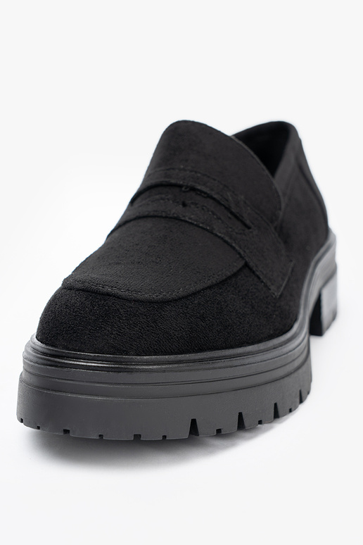 Style élégant chaussures de femme avec une plateforme Style élégant chaussures de femme avec une plateforme