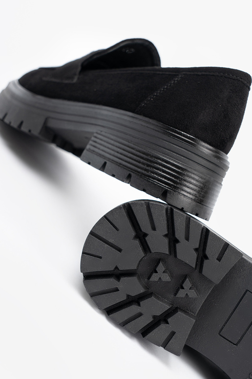 Style élégant chaussures de femme avec une plateforme Style élégant chaussures de femme avec une plateforme