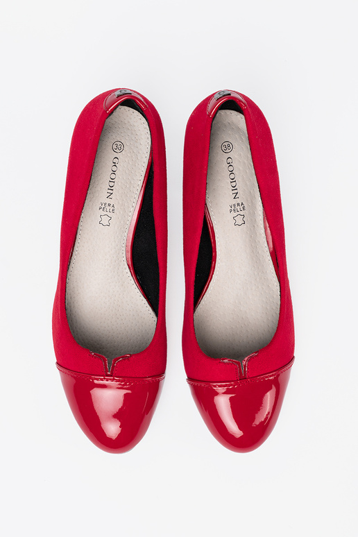 couleur rouge talons hauts z lakieroÀanym noskiem couleur rouge talons hauts z lakieroÀanym noskiem